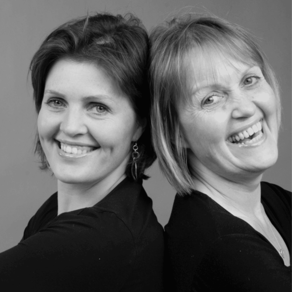 Dora Thorhallsdottir og Herdis Palsdottir.